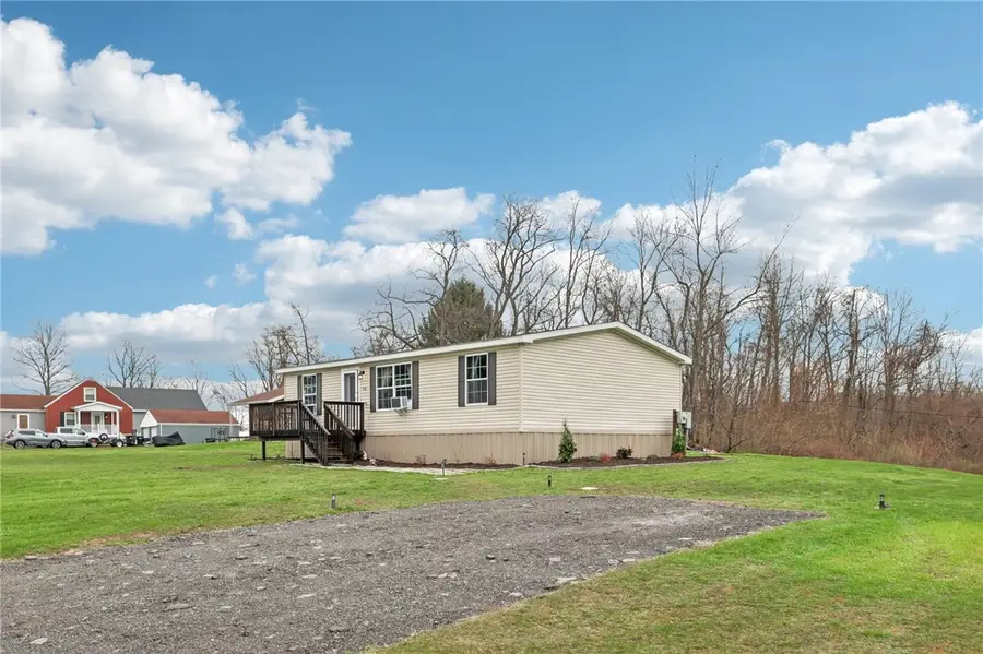 996 Monaca Rd, Center, PA 15061 - #3