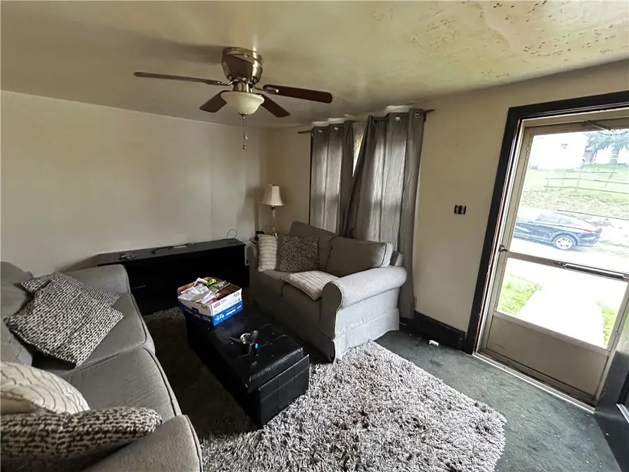 939 Josephine St, East McKeesport, PA 15035 - #3