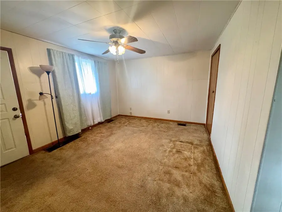 114 Grant Ave, Homestead, PA 15120 - #2