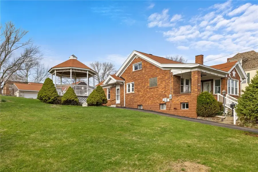 3141 Churchview Ave, Pittsburgh, PA 15227 - #2