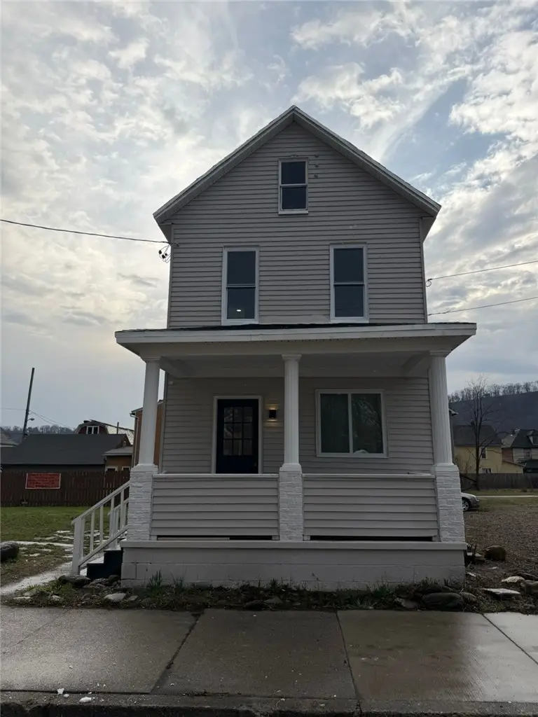 814 Oak Street, Johnstown, PA 15902 - #1