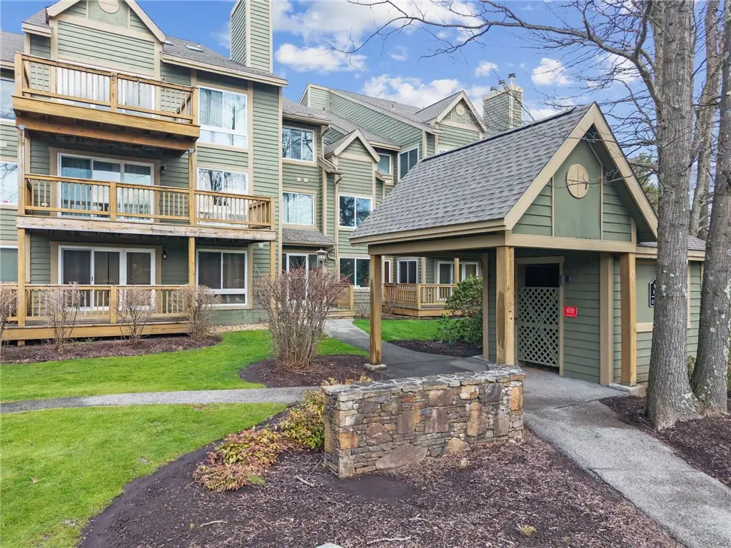 5313 Summit Drive, Jefferson, PA 15502 - #1