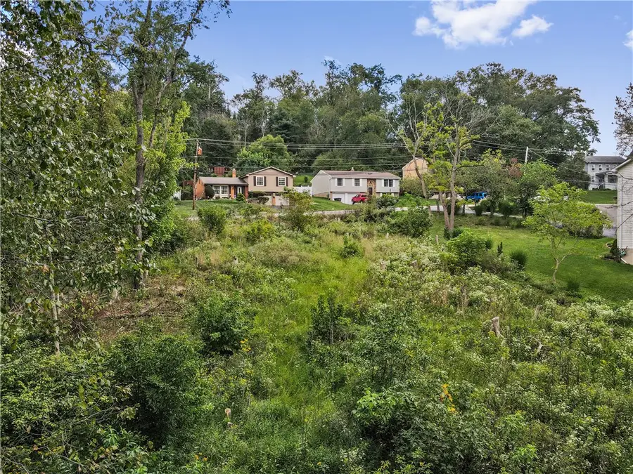 636 Clifton Road, Bethel Park, PA 15102 - #3