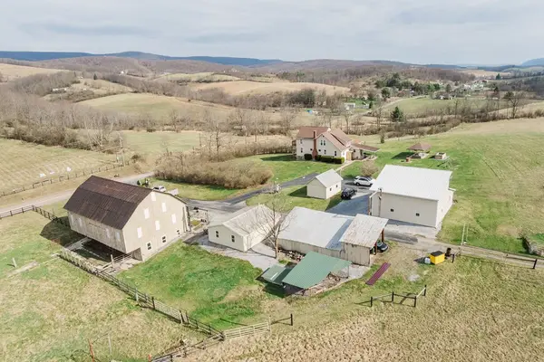 1898 Schellsburg Road, Claysburg, PA 16625