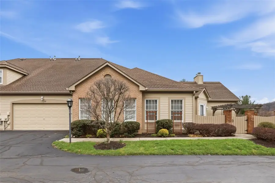 135 Linden Ct, Seven Fields, PA 16046 - #2