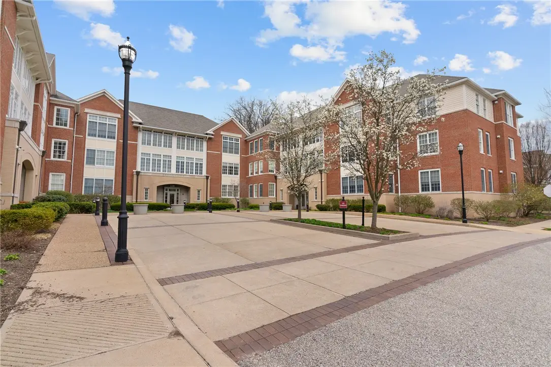 1240 Crescent Pl #1H, Pittsburgh, PA 15217 - #1