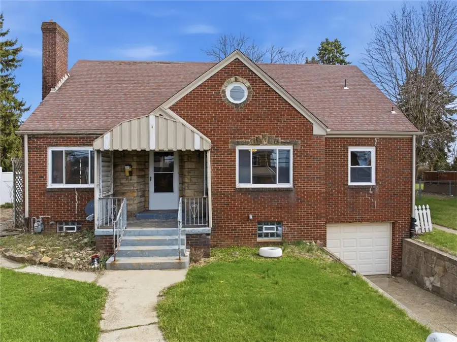 3111 Willett Rd, Pittsburgh, PA 15227 - #2