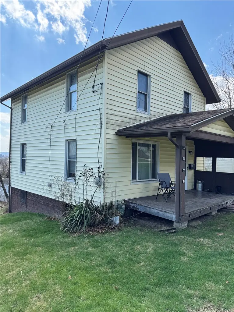 1354 Water St, Indiana, PA 15701 - #2