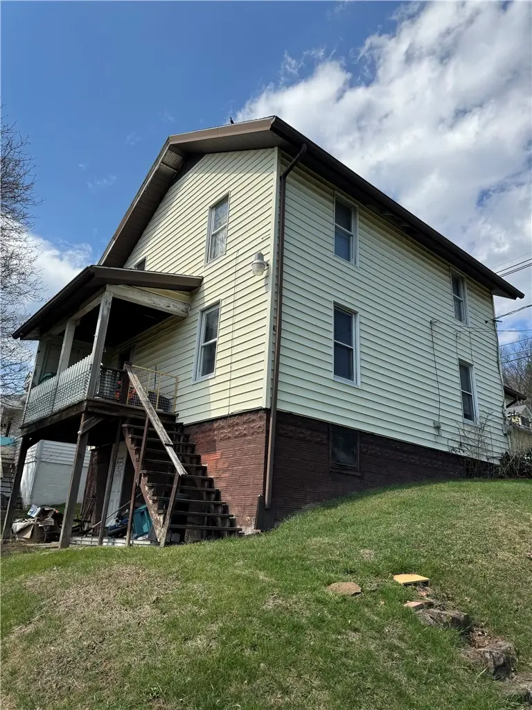 1354 Water St, Indiana, PA 15701 - #3