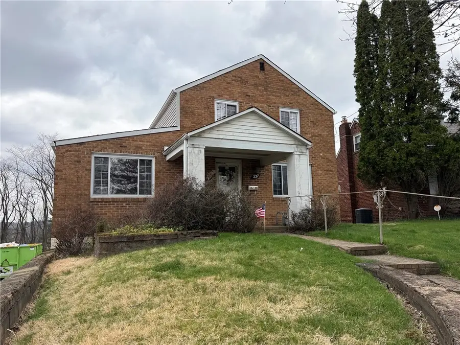 237 Marshall Dr, Pittsburgh, PA 15235 - #2