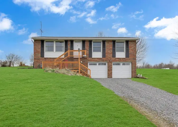 107 Goehring Ln, Beaver Falls, PA 15010 - #1