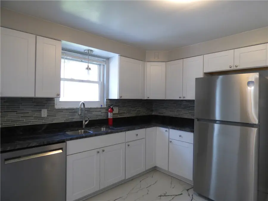 745 Shadyside Dr, West Mifflin, PA 15122 - #3