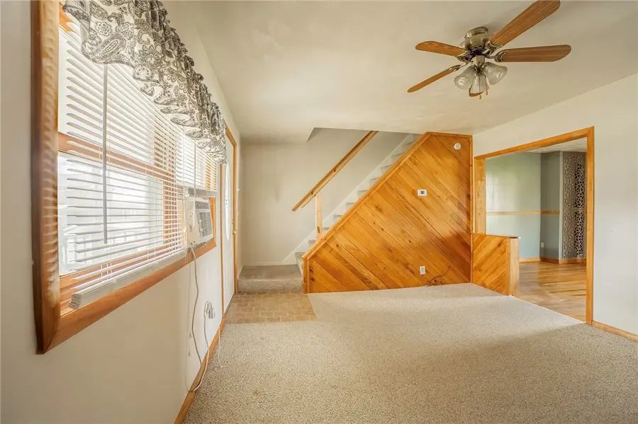 116 10th St, Lucernemines, PA 15754 - #2