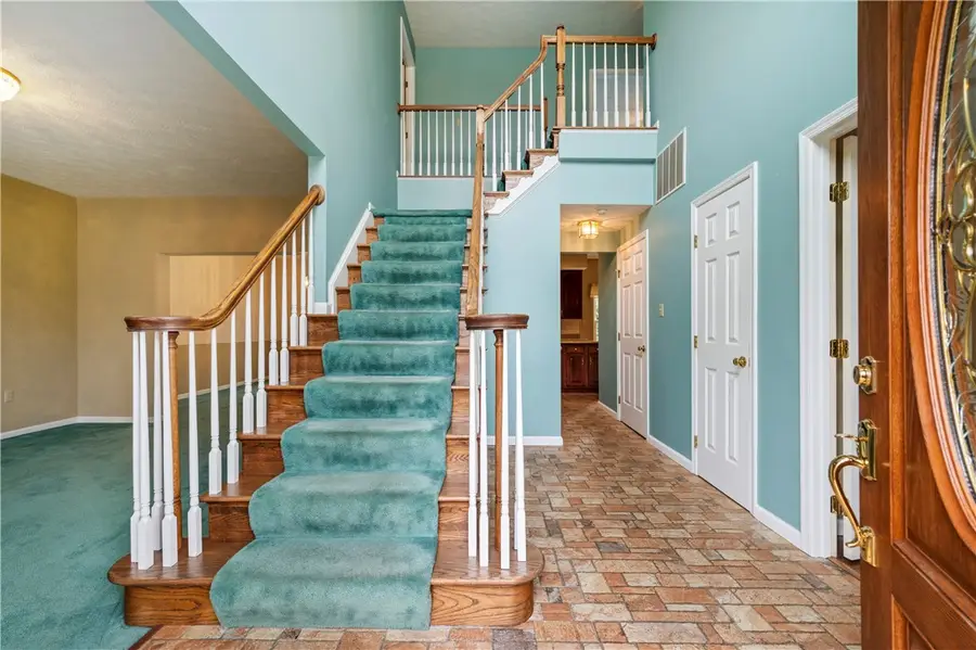 372 Indian Ridge Drive, Coraopolis, PA 15108 - #3