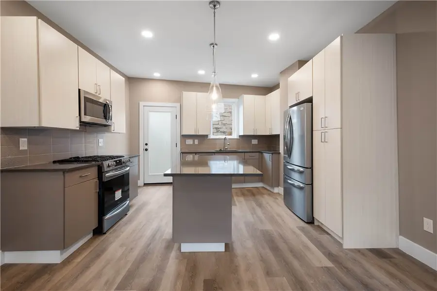 807 Mccandless Avenue, Pittsburgh, PA 15201 - #2