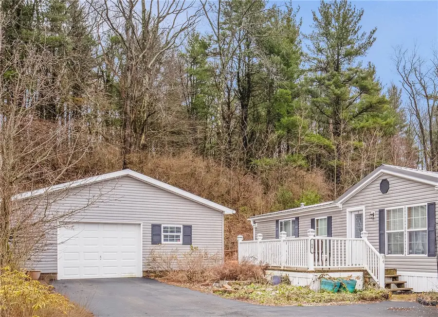 64 High View Dr, Donegal, PA 15628 - #3