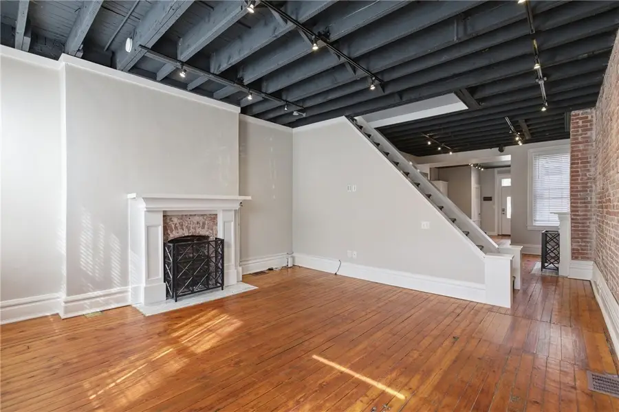 27 Wabash, Pittsburgh, PA 15220 - #3