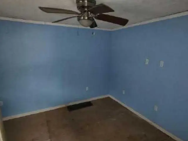 19 Gibson Ave, Washington, PA 15301 - #3