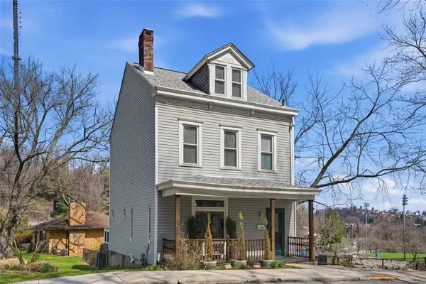 1202 Romanhoff St, Pittsburgh, PA 15212