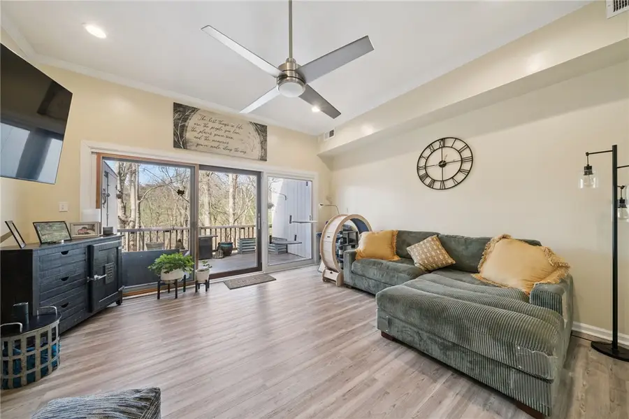 520 Carriage Cir, Pittsburgh, PA 15205 - #3