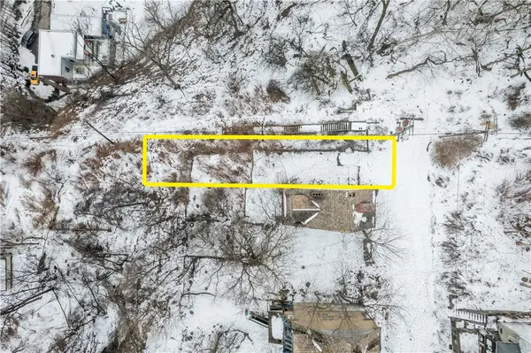 1900 Lithgow Avenue, Pittsburgh, PA 15214