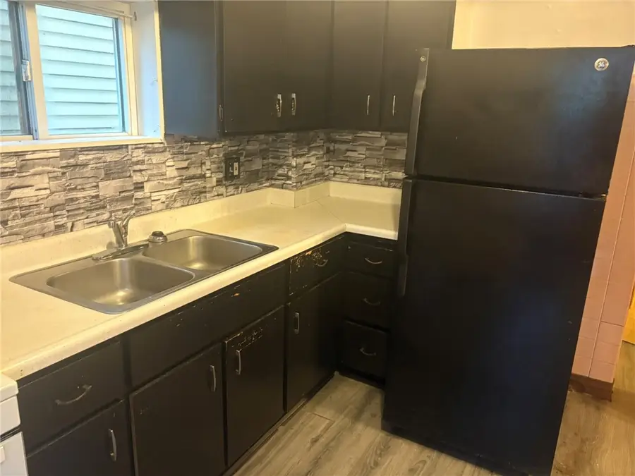 3314 Oakland St, McKeesport, PA 15132 - #3