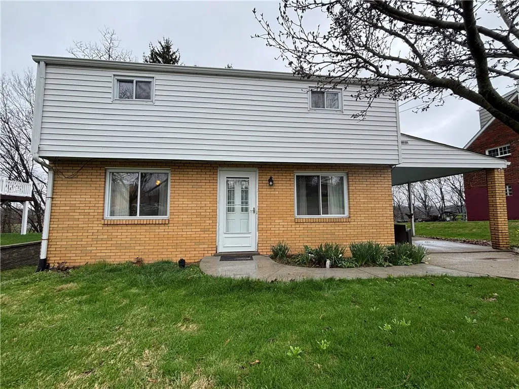 546 Millers Ln, Pittsburgh, PA 15239 - #1