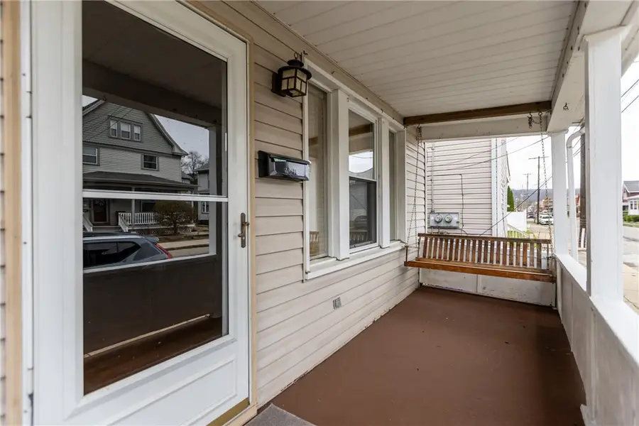 722 6th Ave, New Brighton, PA 15066 - #3