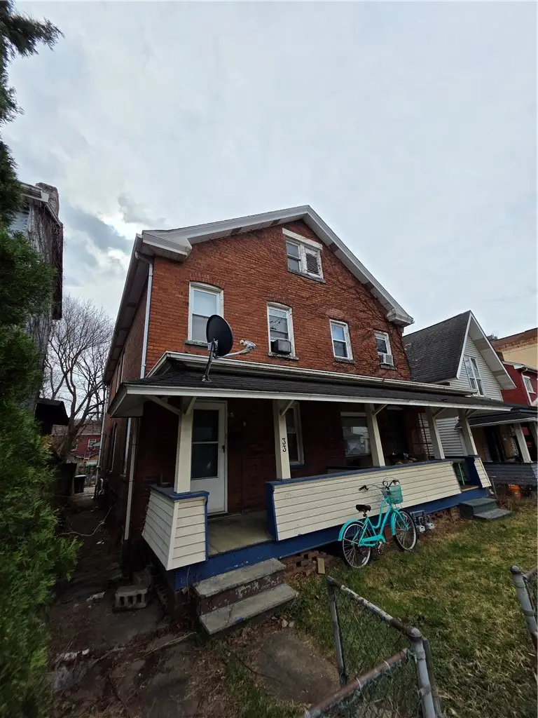 33 Wood St, Natrona Heights, PA 15065 - #1