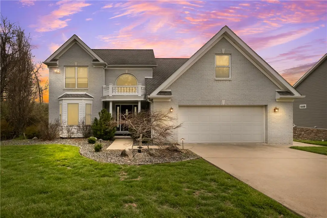 478 Spruce Ln, Houston, PA 15342 - #1