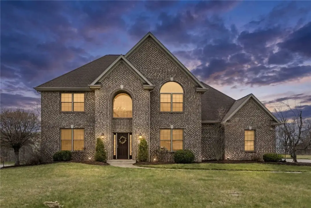 2094 Laurel Ridge Dr, Clairton, PA 15025 - #1