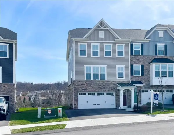 410 Scharberry Ln, Adams Twp, PA 16046