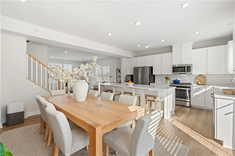 410 Scharberry Ln, Adams, PA 16046 - #2