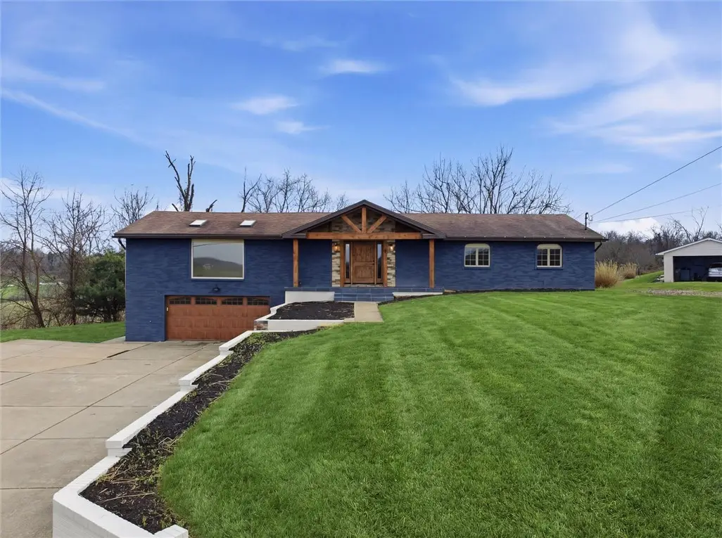 223 Vaneal Rd, Washington, PA 15301 - #1