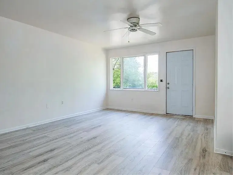 208-210 1st Ave, Aliquippa, PA 15001 - #2