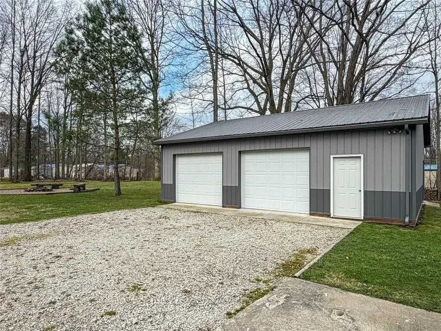 9221 Warren Dr, Linesville, PA 16424 - #2