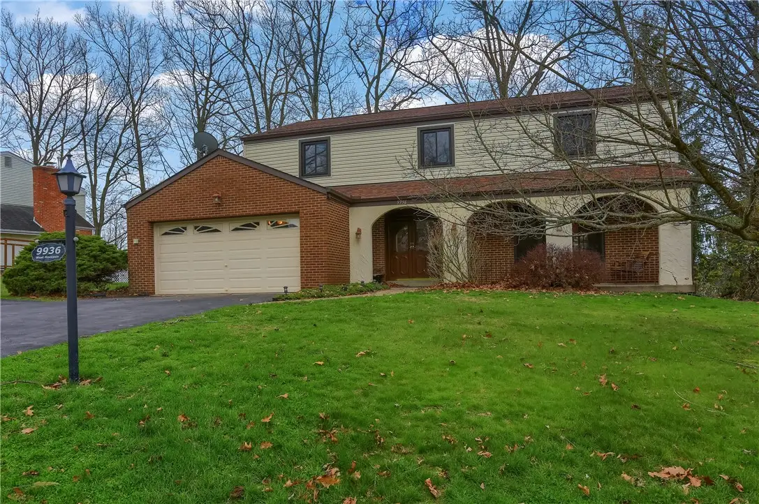 9936 W Moccasin Trl, Wexford, PA 15090 - #1
