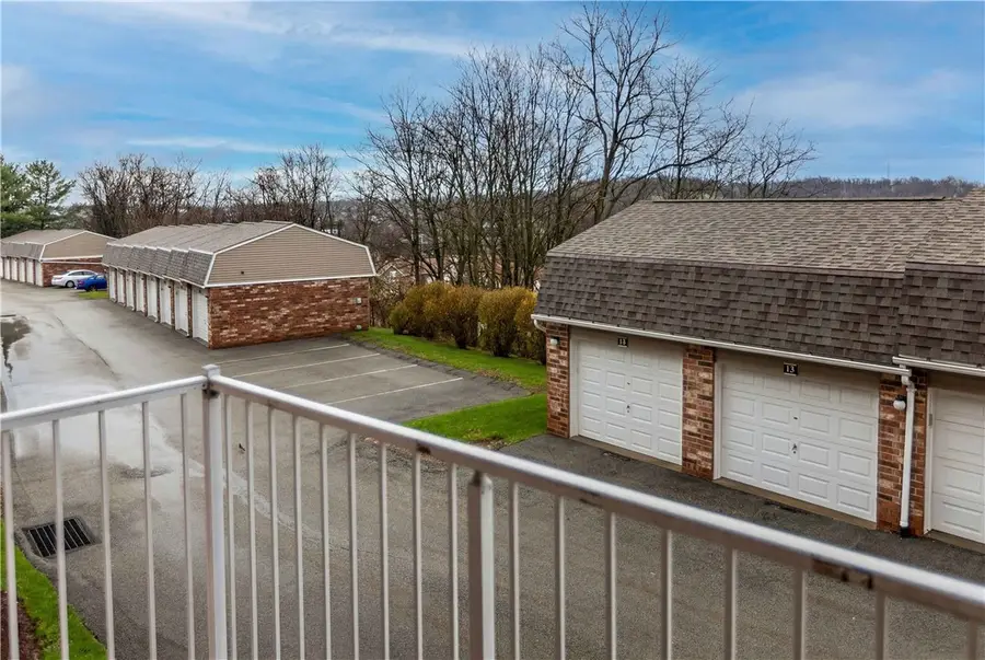 503 Clubhouse Dr, Washington, PA 15301 - #3