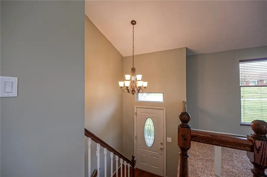 421 Rampart Blvd, New Kensington, PA 15068 - #3