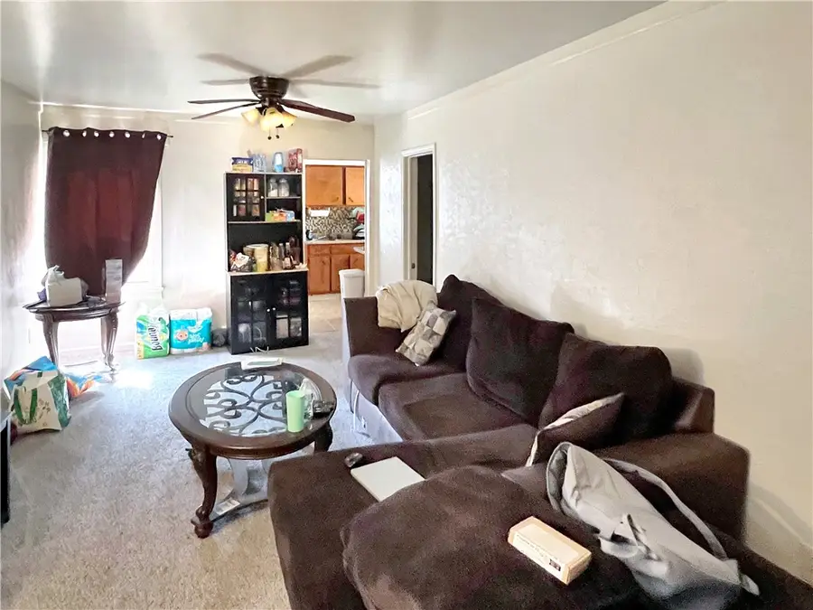 2410 Woodstock Ave, Pittsburgh, PA 15218 - #3