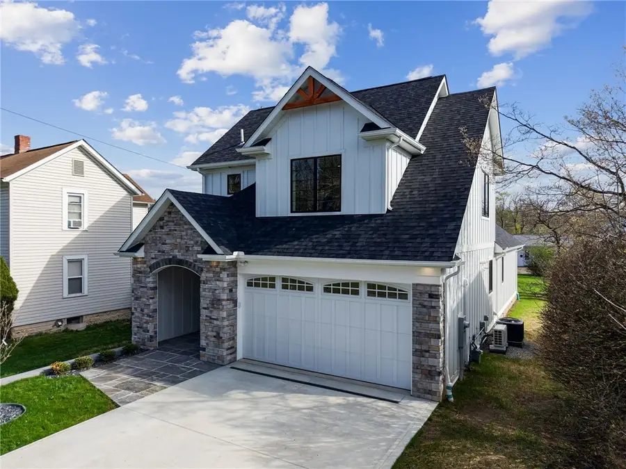 224 Bunger St, Ligonier, PA 15658 - #2