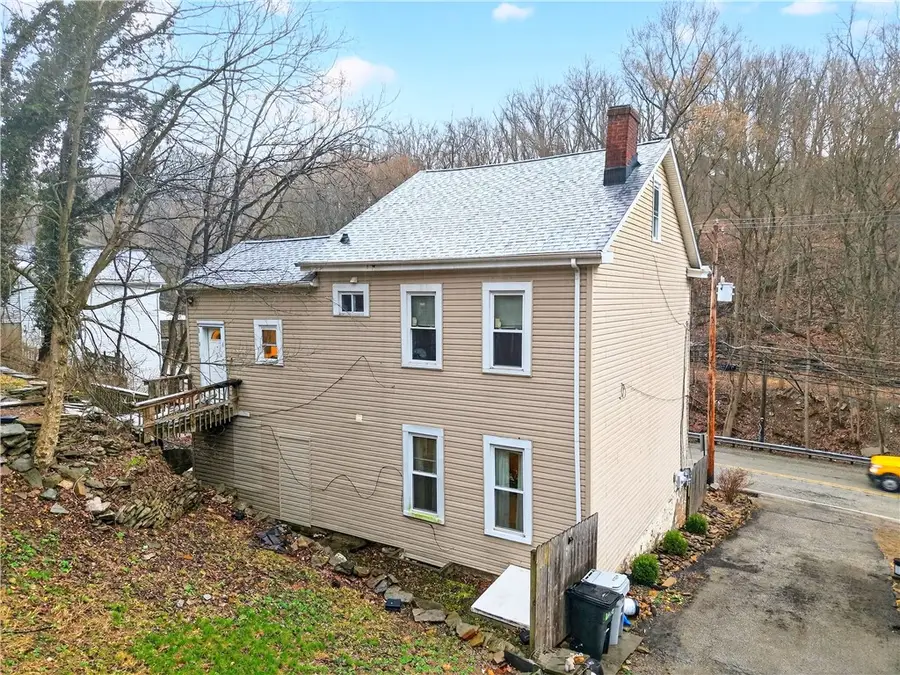 708 Seavey Rd, Pittsburgh, PA 15209 - #3