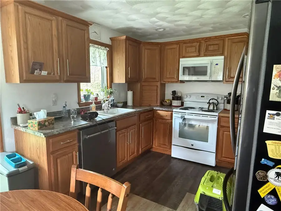 143 Linda Dr, Johnstown, PA 15905 - #2