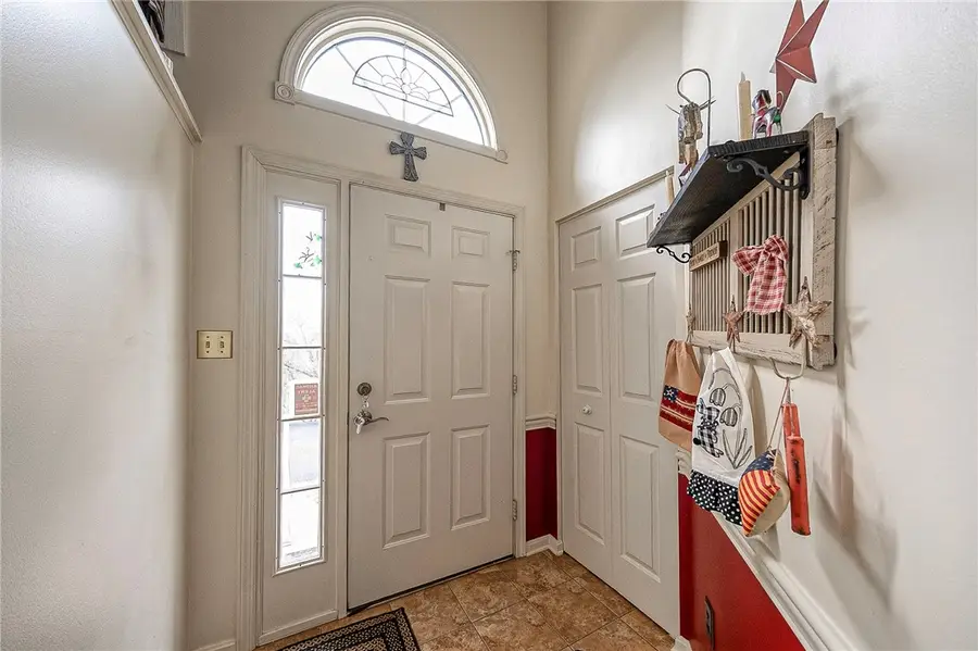 483 Cherryhill Dr, Bridgeville, PA 15017 - #3