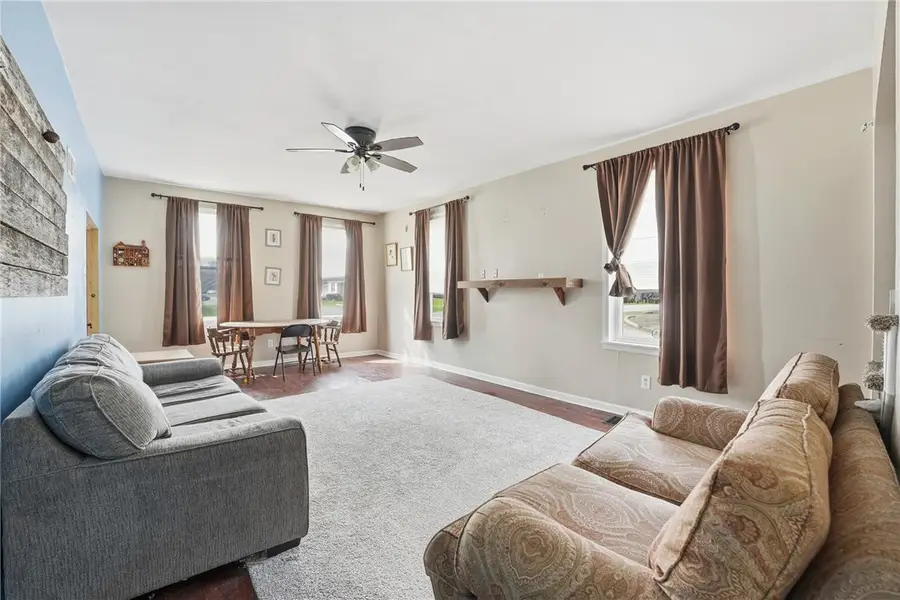 7185 W Market St, Mercer, PA 16137 - #3