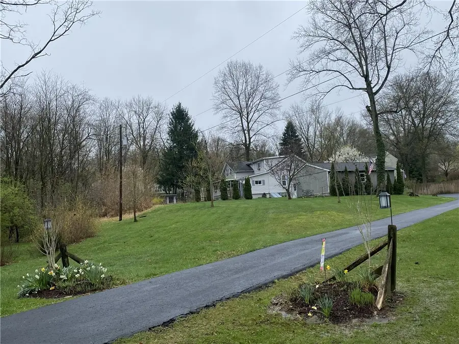 2369 Harrow Road, Pittsburgh, PA 15241 - #2