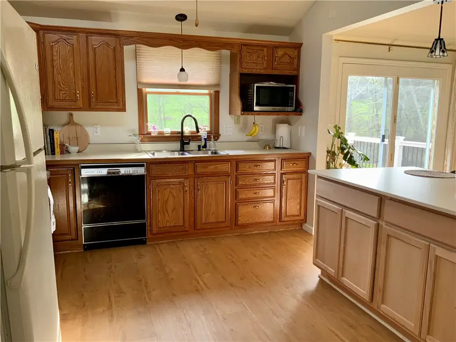 4601 Prosperity Pike, Prosperity, PA 15329 - #3