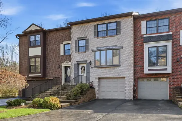 766 Windvue Dr, Pittsburgh, PA 15205