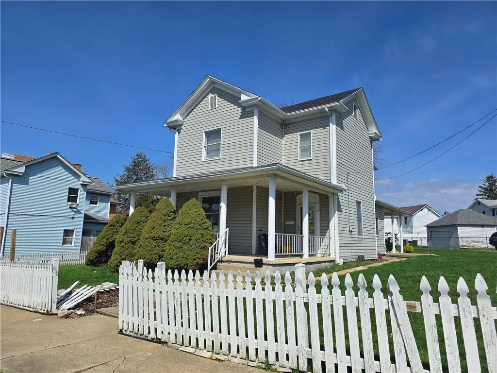 312 E Green St, Connellsville, PA 15425 - #1