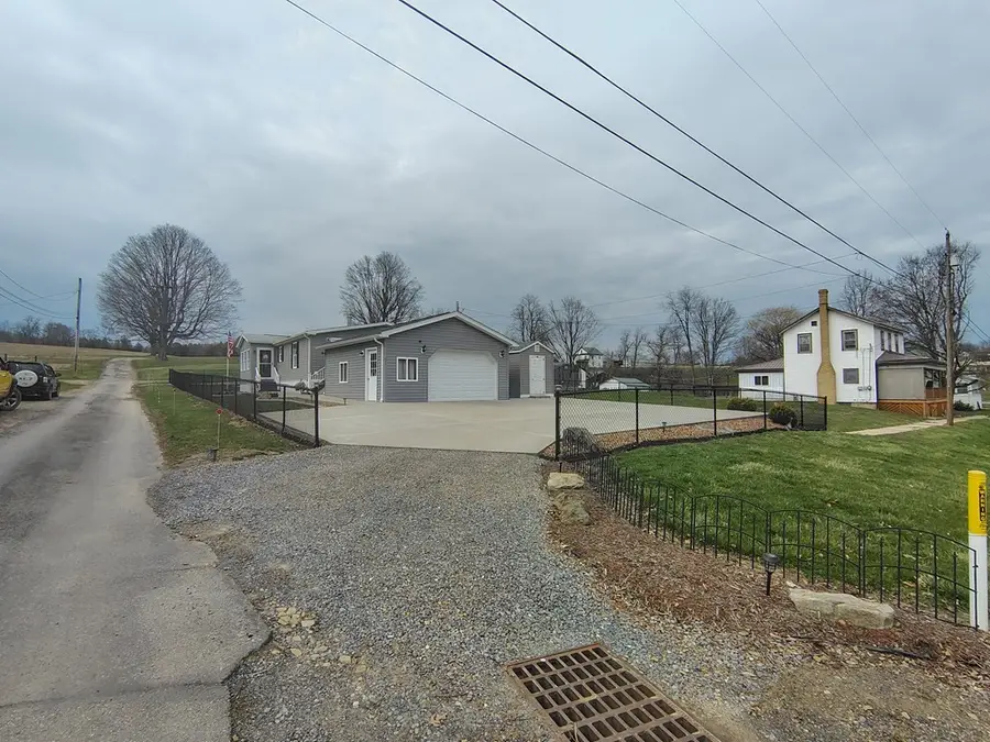 3959 Maple St, Hawthorn, PA 16230 - #2